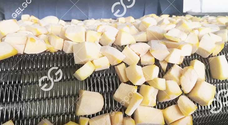 comment les mangues surgelées sont-elles traitées en usine
